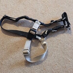 PetSafe Easy Walk No-Pull Dog Harness Medium Black Silver Adjustable Training‎